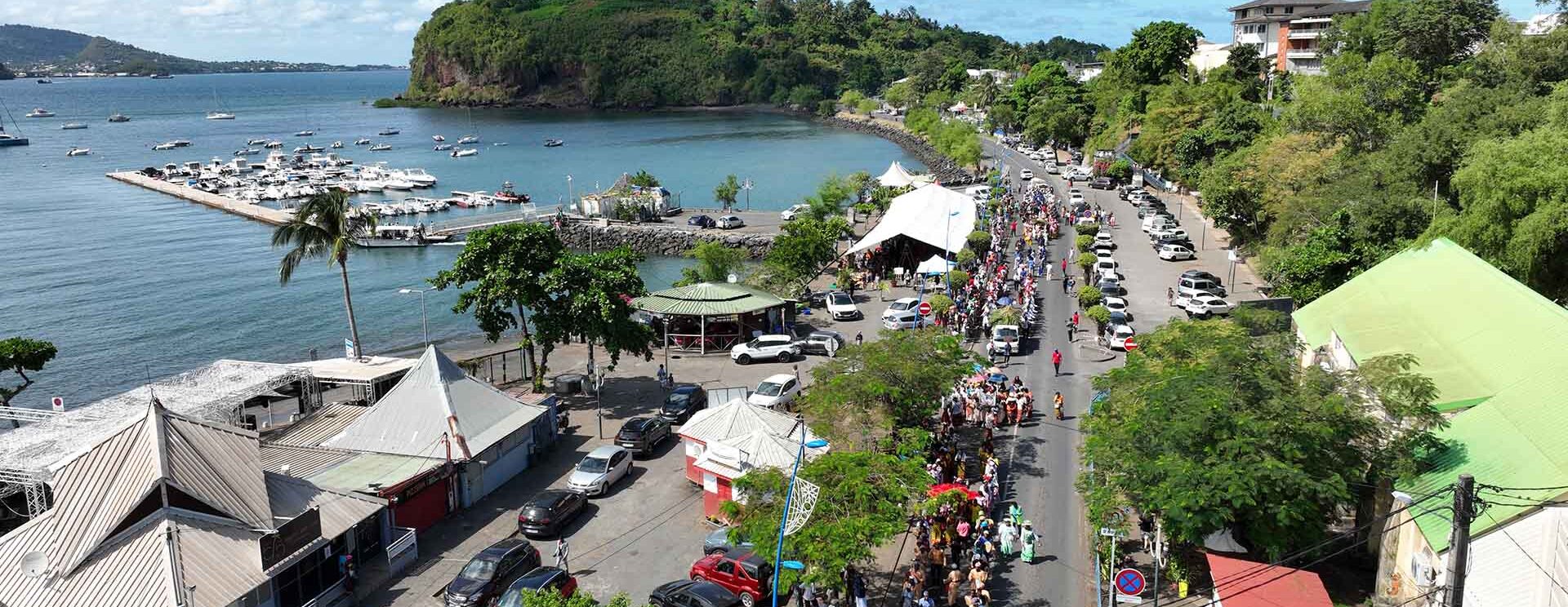 Parade du Carnaval de l'Identité et de la Culture de Mamoudzou 2022