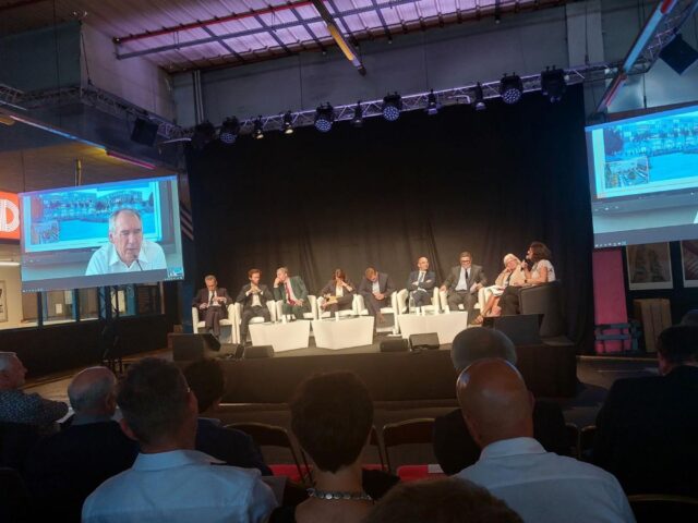 Intervenants au séminaire ANRU - Agrandir l'image, fenêtre modale