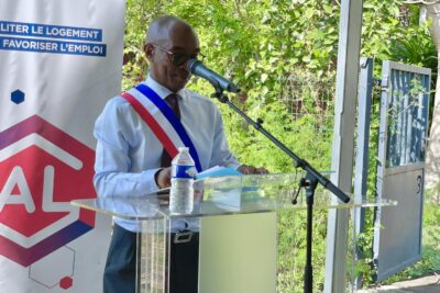Discours de l'adjoint au maire Hamidani Magoma lors du lancement du chantier de la future résidence jeunes actifs - Agrandir l'image 4 sur 5, fenêtre modale