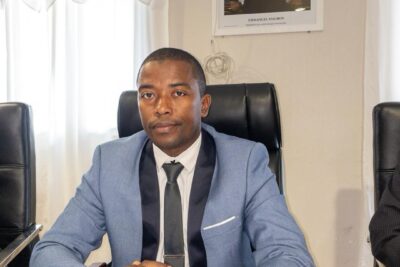 Toiyifou Ridjali, adjoint au maire en charge de l'excellence sportive et de la vie associative - Agrandir l'image 5 sur 5, fenêtre modale
