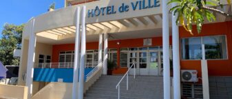 Façade de l'Hôtel de Ville de Mamoudzou