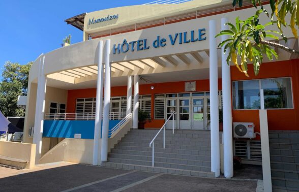 Façade de l'Hôtel de Ville de Mamoudzou