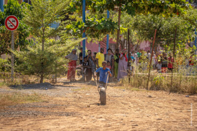 Agrandir l'image 14 sur 25, fenêtre modale