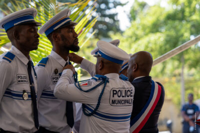 Remise de grade aux policiers municipaux de Mamoudzou - Agrandir l'image 2 sur 13, fenêtre modale