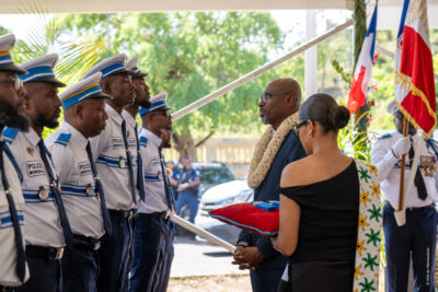 Remise de grade aux policiers municipaux de Mamoudzou - Agrandir l'image 5 sur 13, fenêtre modale